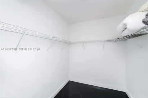 41 SE 5th Street Miami FL 33131