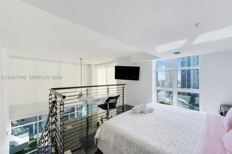 41 SE 5th Street Miami FL 33131