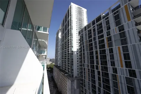 41 SE 5th Street Miami FL 33131