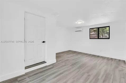 3300 SW 40th Avenue West Park FL 33023
