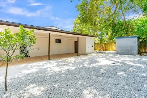 3300 SW 40th Avenue West Park FL 33023