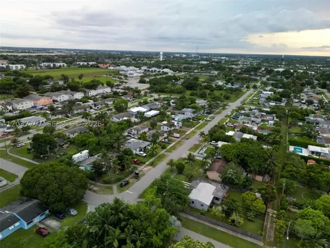 1550 NE 9th Court Homestead FL 33033