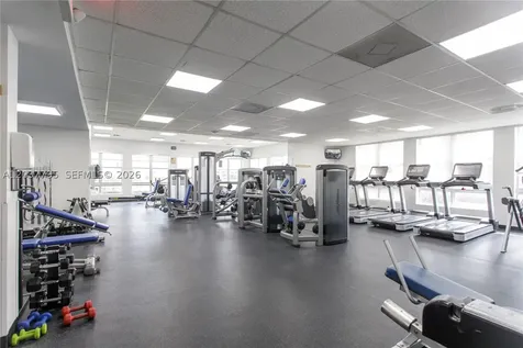 19195 NE 36th Court Aventura FL 33180
