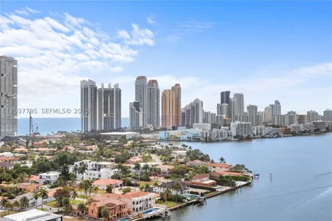 19195 NE 36th Court Aventura FL 33180