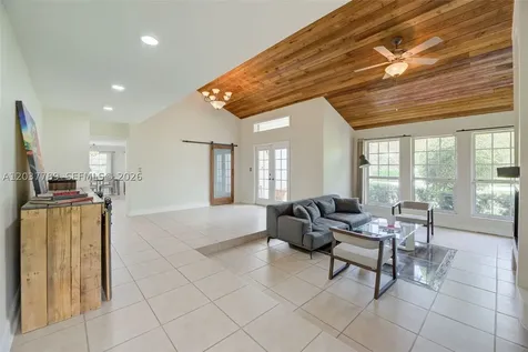 1300 NW 122 Avenue Plantation FL 33323