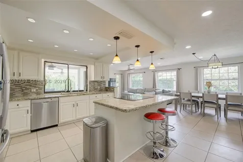 1300 NW 122 Avenue Plantation FL 33323