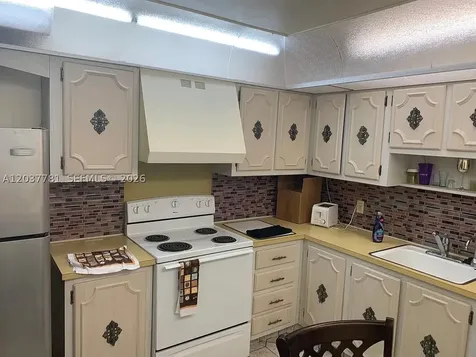 2801 NE 183rd Street Aventura FL 33160
