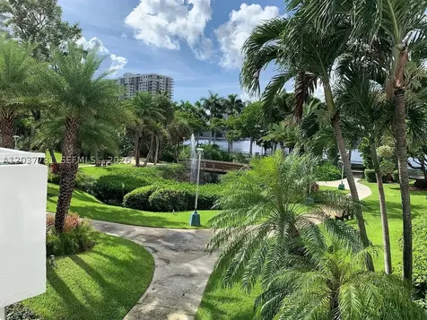 2801 NE 183rd Street Aventura FL 33160