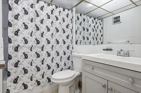 3071 NW 47th Terrace Lauderdale Lakes FL 33313