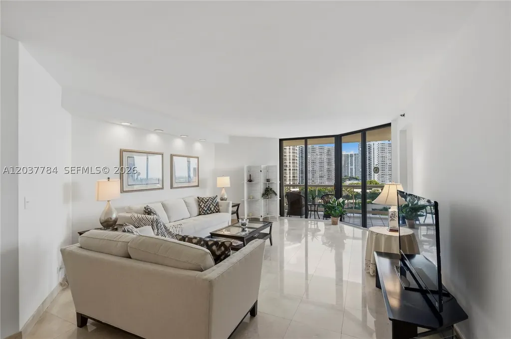 20191 E Country Club Drive Aventura FL 33180