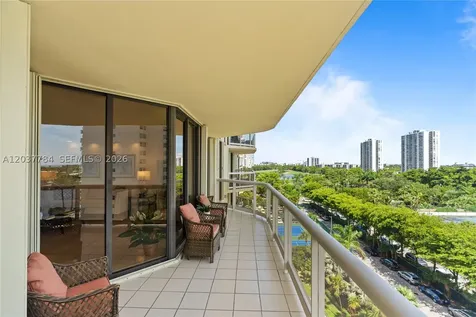 20191 E Country Club Drive Aventura FL 33180