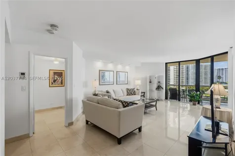 20191 E Country Club Drive Aventura FL 33180