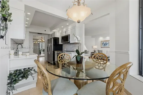 20191 E Country Club Drive Aventura FL 33180