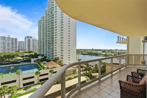 20191 E Country Club Drive Aventura FL 33180