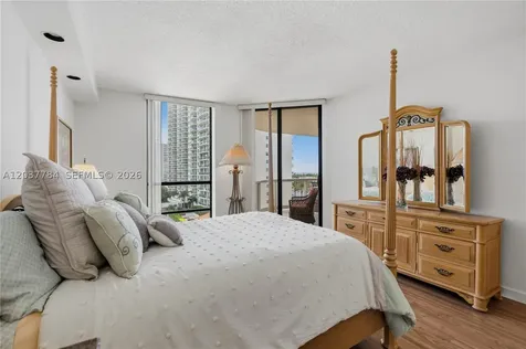 20191 E Country Club Drive Aventura FL 33180