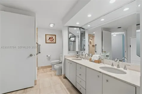20191 E Country Club Drive Aventura FL 33180