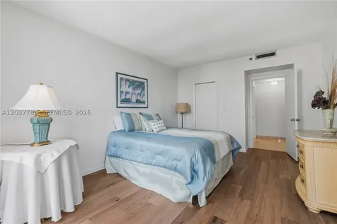 20191 E Country Club Drive Aventura FL 33180