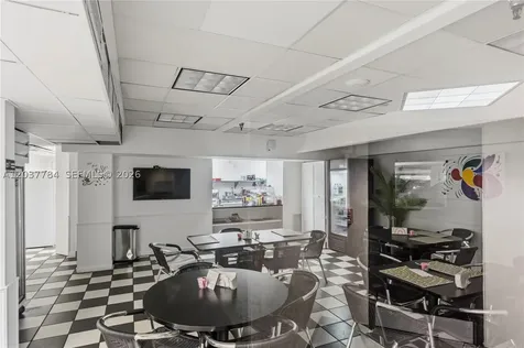 20191 E Country Club Drive Aventura FL 33180