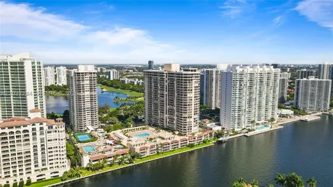 20191 E Country Club Drive Aventura FL 33180