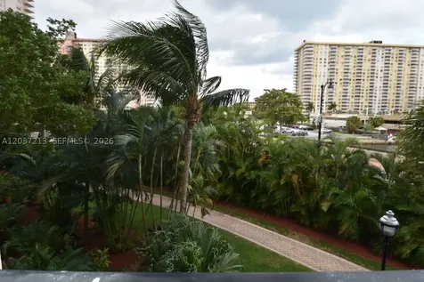 17150 N Bay Road Sunny Isles Beach FL 33160