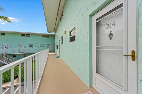 92550 Overseas Highway Tavernier FL 33070