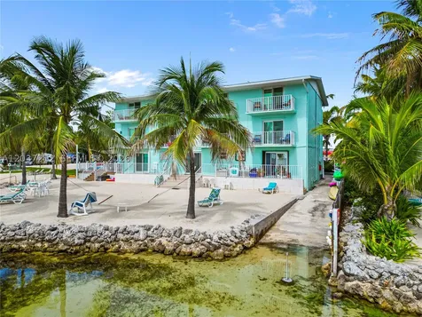 92550 Overseas Highway Tavernier FL 33070