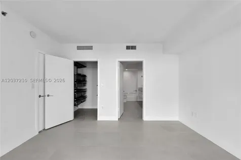 500 Brickell Avenue Miami FL 33131