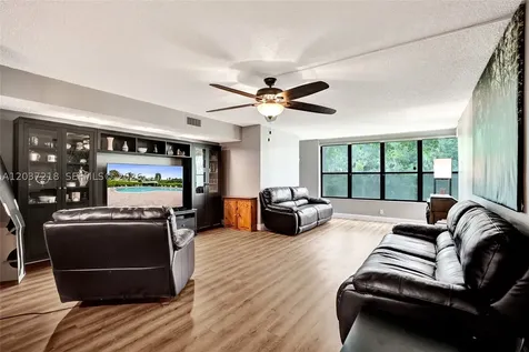 2908 S Carambola Circle S Coconut Creek FL 33066