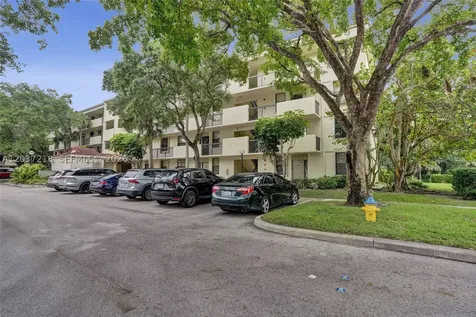 2908 S Carambola Circle S Coconut Creek FL 33066