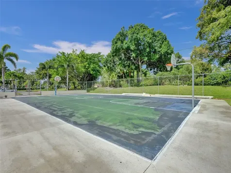 2908 S Carambola Circle S Coconut Creek FL 33066