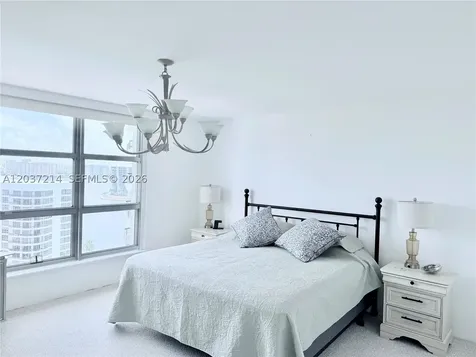 3500 Mystic Pointe Drive Aventura FL 33180