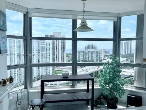 3500 Mystic Pointe Drive Aventura FL 33180