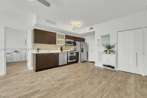 90 SW 3rd Street Miami FL 33130