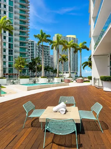 90 SW 3rd Street Miami FL 33130