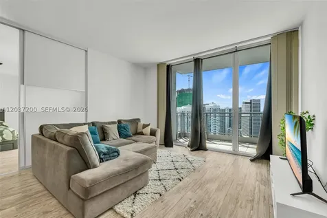 90 SW 3rd Street Miami FL 33130