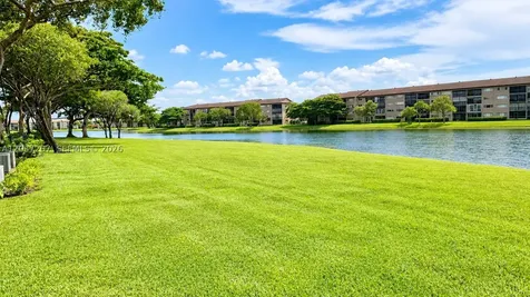 901 SW 141st Avenue Pembroke Pines FL 33027