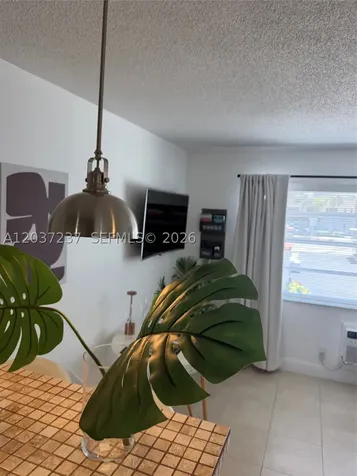 17 NE 2nd Avenue Dania Beach FL 33004
