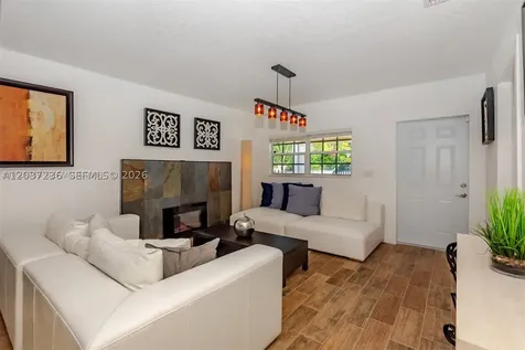 118 NW 35th Street Miami FL 33127