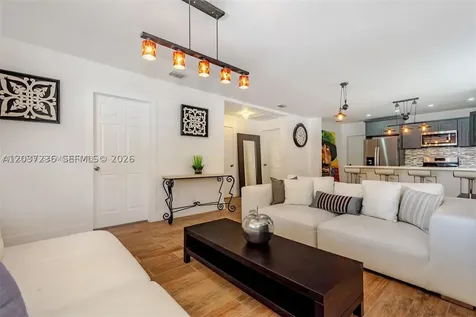 118 NW 35th Street Miami FL 33127