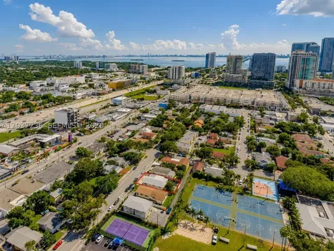 118 NW 35th Street Miami FL 33127