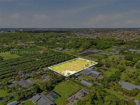 23600 SW SW 122 Avenue Homestead FL 33032