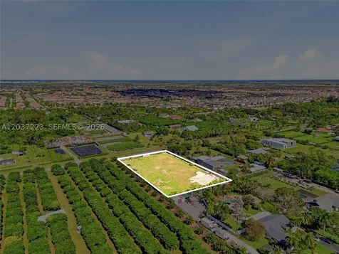 23600 SW SW 122 Avenue Homestead FL 33032