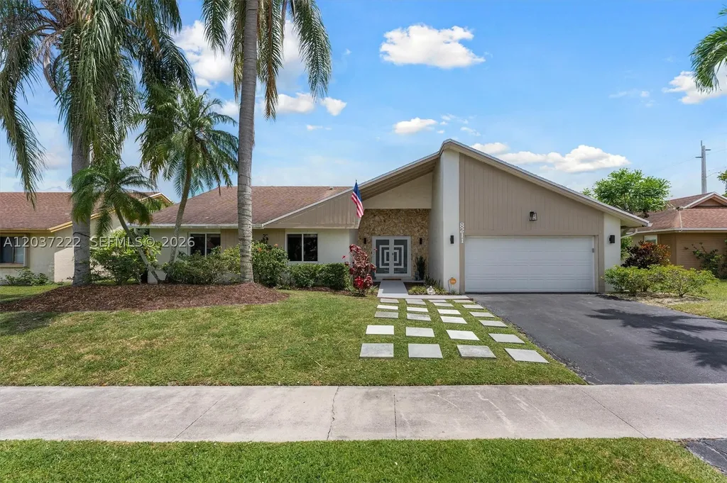 8211 NW 52nd Court Lauderhill FL 33351
