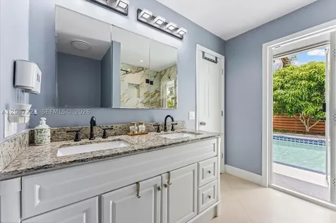 8211 NW 52nd Court Lauderhill FL 33351