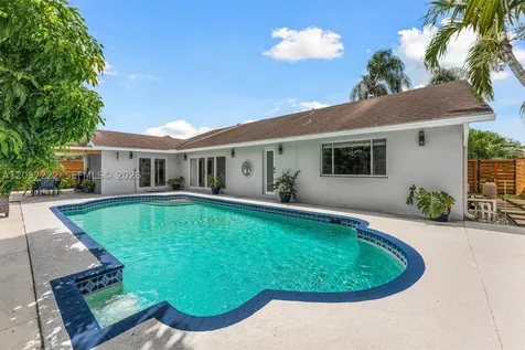 8211 NW 52nd Court Lauderhill FL 33351