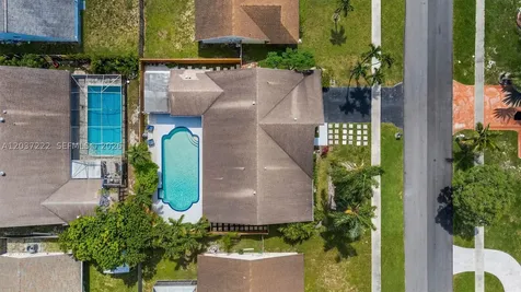 8211 NW 52nd Court Lauderhill FL 33351