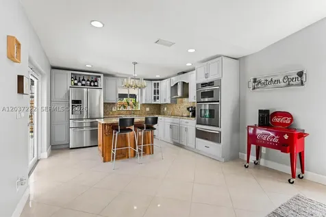 8211 NW 52nd Court Lauderhill FL 33351