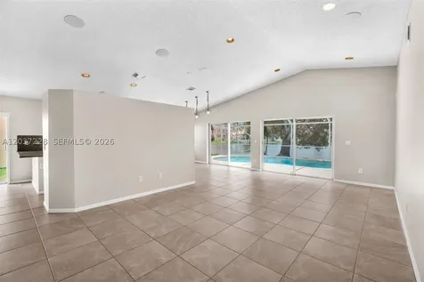 467 SW 191st Terrace Pembroke Pines FL 33029