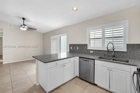 467 SW 191st Terrace Pembroke Pines FL 33029