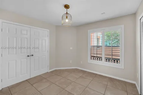 467 SW 191st Terrace Pembroke Pines FL 33029